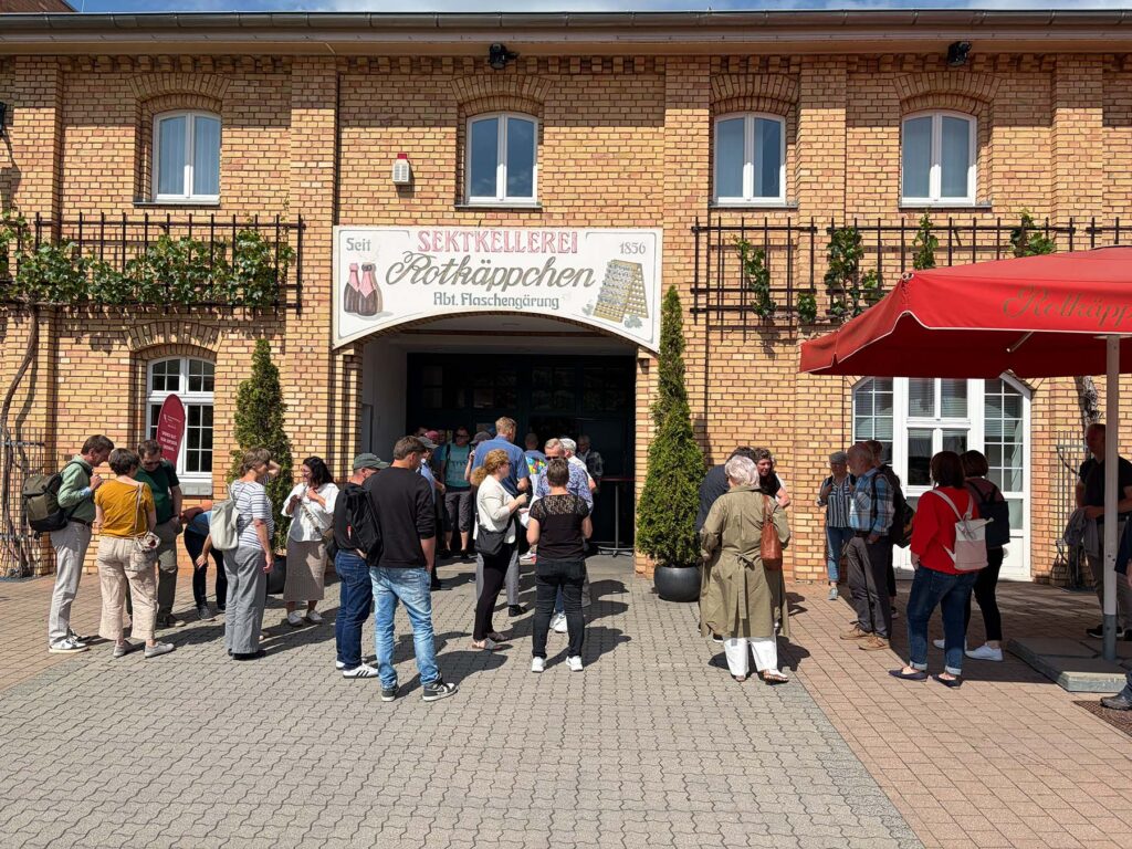 Sommerfest der MDSE 2026: Gemeinsamer Ausflug nach Freyburg mit Stadtführung, Erlebniswelt und Austausch.
